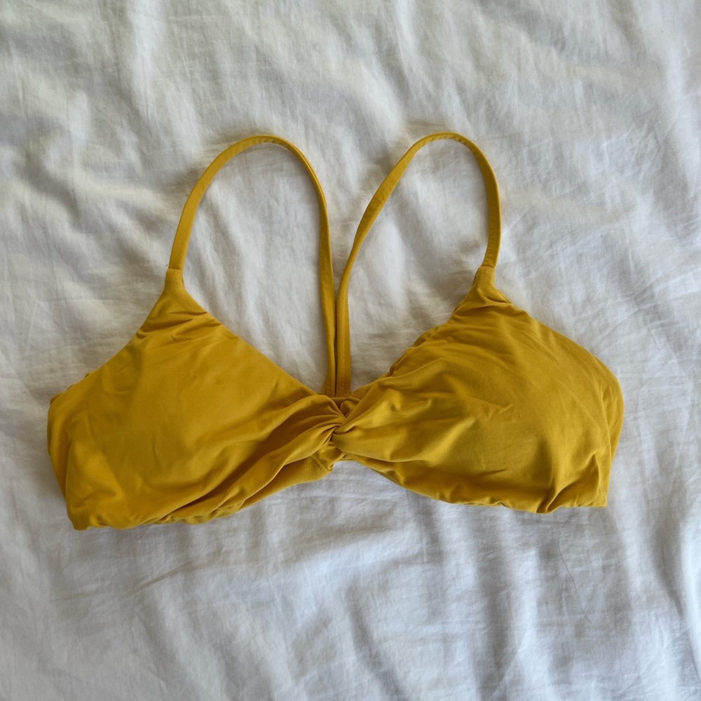 Billabong bikini top